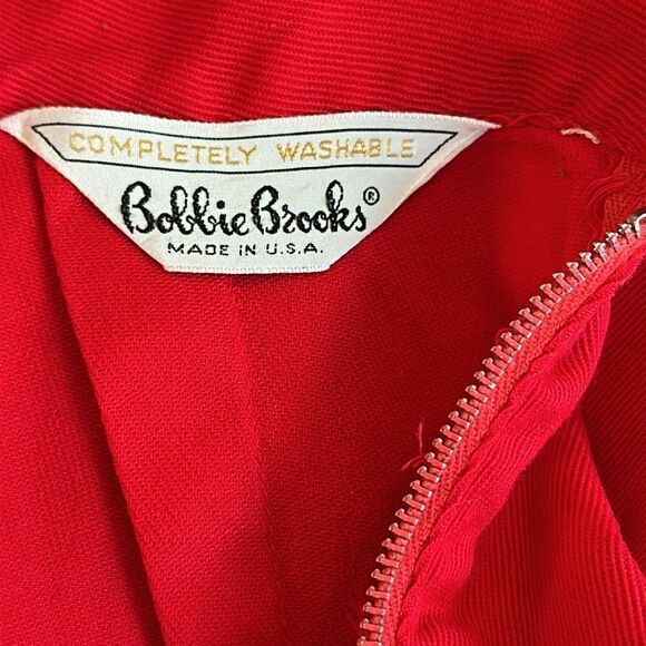 Vintage 60s Bobbie Brooks Red Denim High-Waisted Capri Pants - Picture 8 of 8